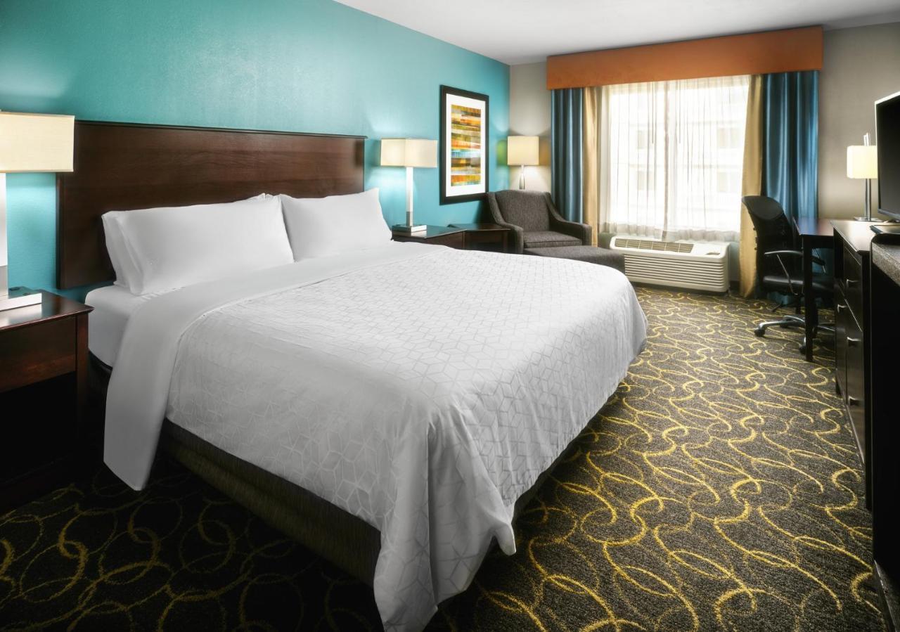 Holiday Inn Express Hotel And Suites Dfw-Grapevine By Ihg Extérieur photo