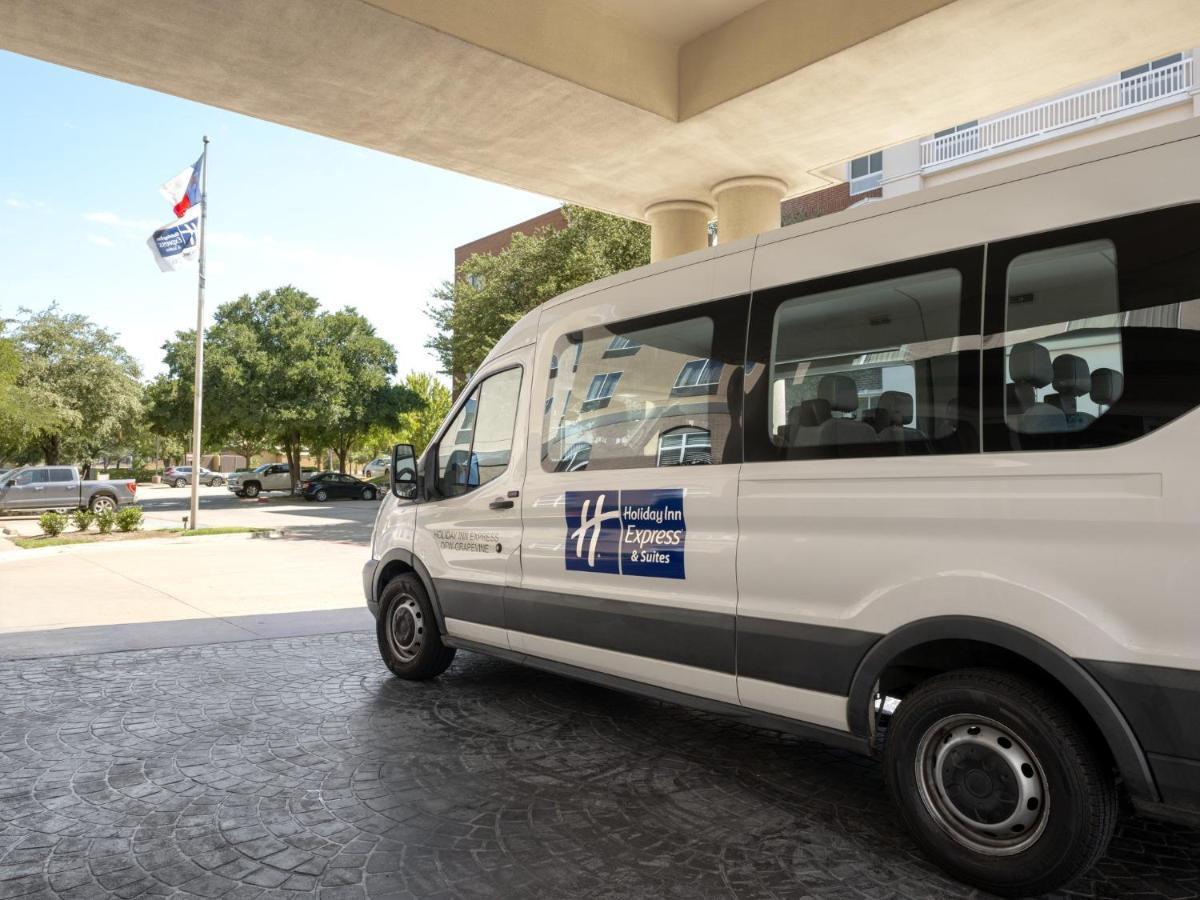 Holiday Inn Express Hotel And Suites Dfw-Grapevine By Ihg Extérieur photo